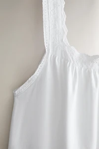 COTTON LACE-TRIM NIGHTGOWN