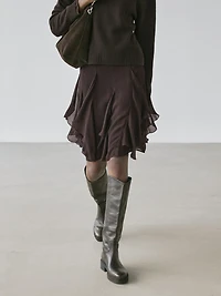 Asymmetric skirt with ruffles