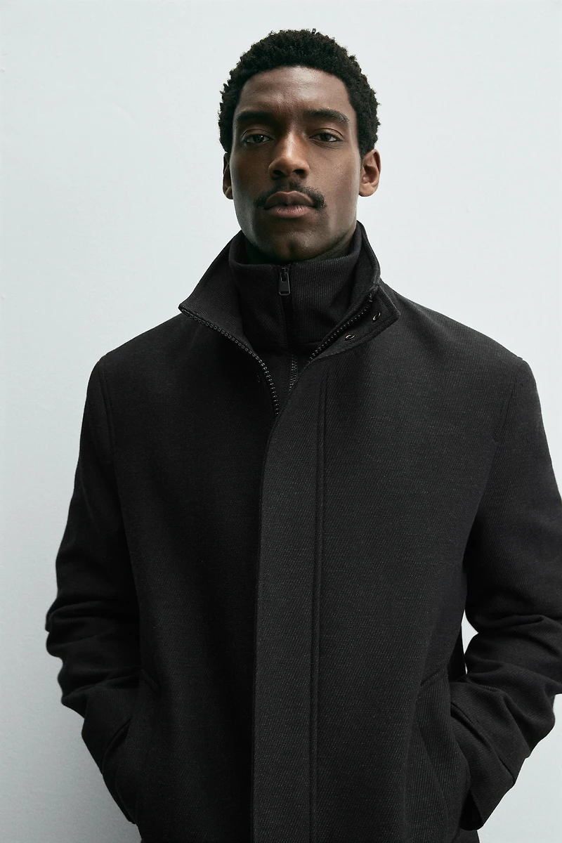 REMOVABLE COLLAR COAT
