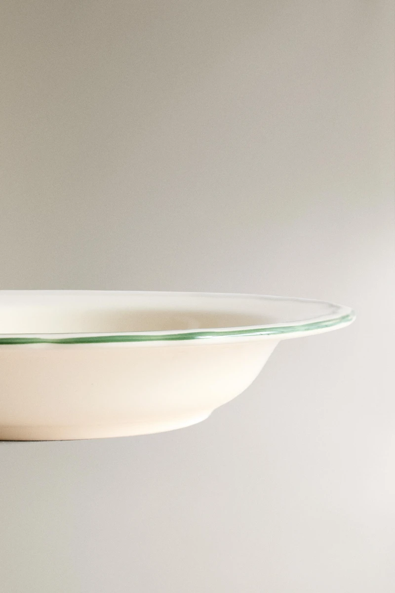 EARTHENWARE SOUP PLATE WITH CONTRASTING RIM