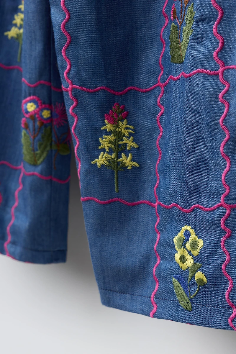 EMBROIDERED WIDE LEG PANTS