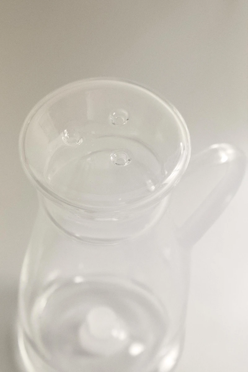 BOROSILICATE GLASS SALT AND PEPPER SHAKER SET