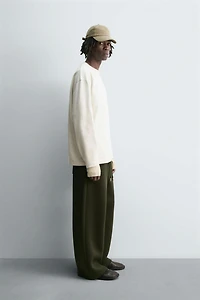 HEAVYWEIGHT LONG SLEEVE T-SHIRT WITH STUD