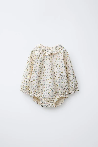 TEXTURED FLORAL BODYSUIT