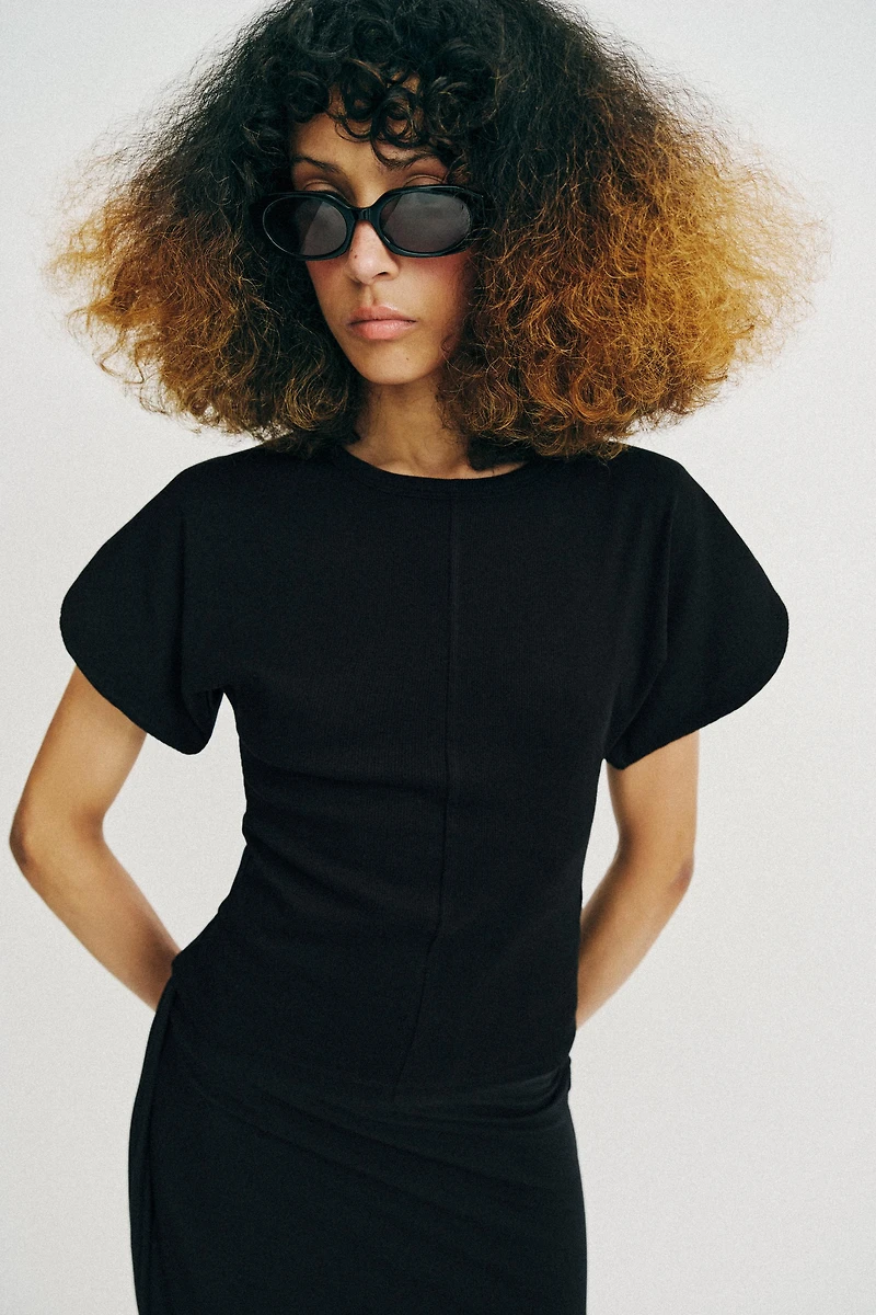 BALLOON SLEEVE TOP