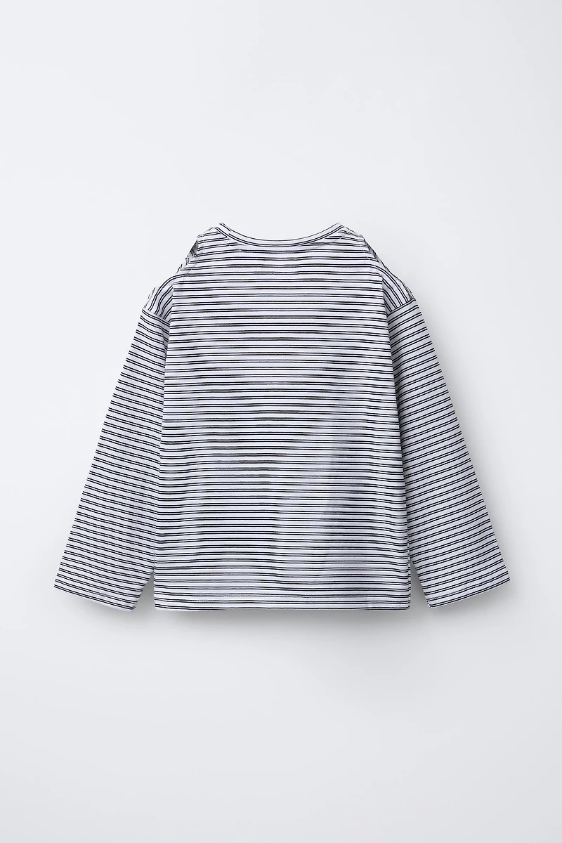 STRIPED CUT-OUT TOP