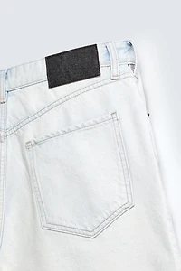 SHORT EN DENIM REGULAR FIT