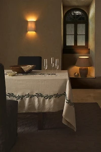 LINEN TABLECLOTH WITH GREEN LEAVES CHRISTMAS