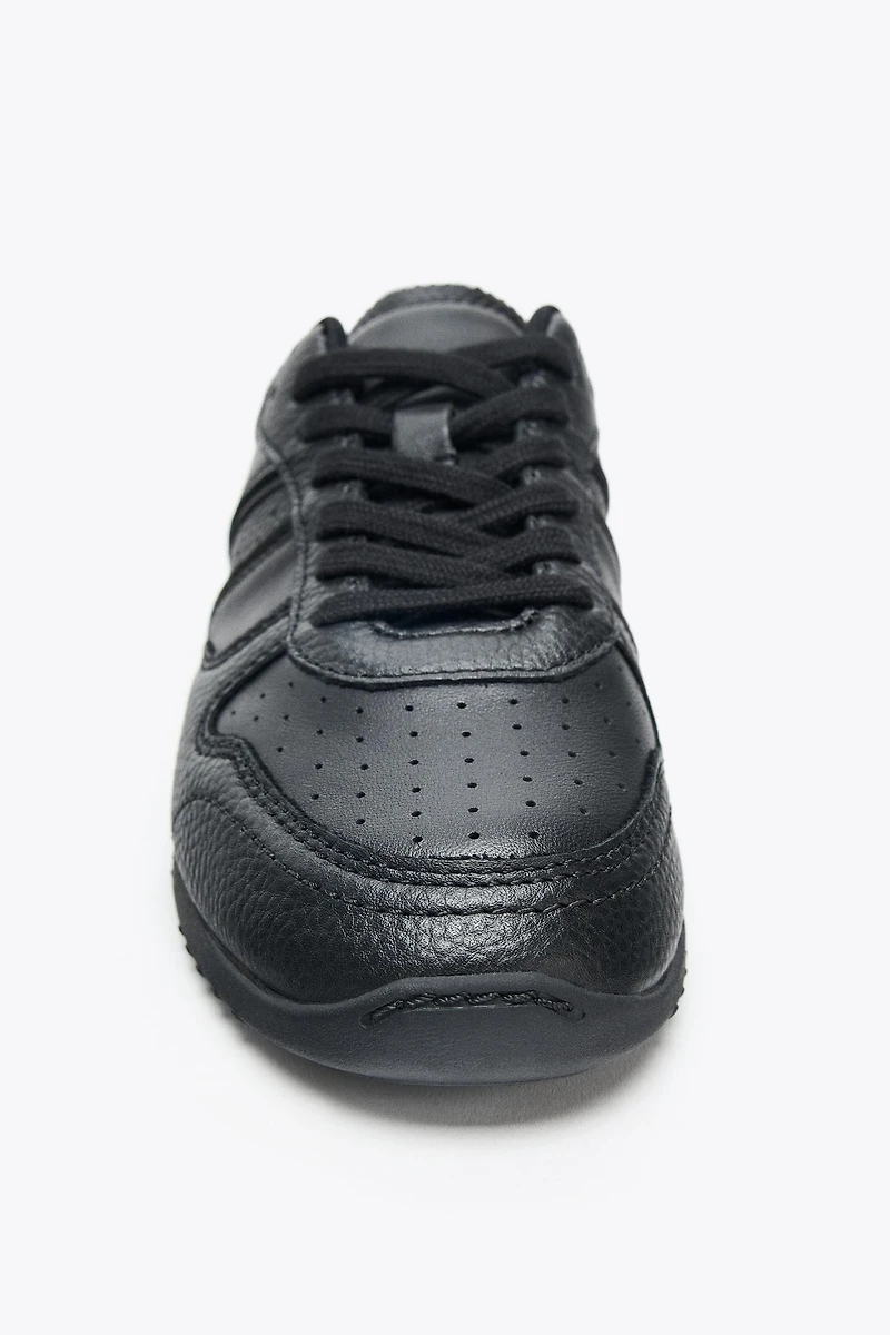 LEATHER SNEAKERS