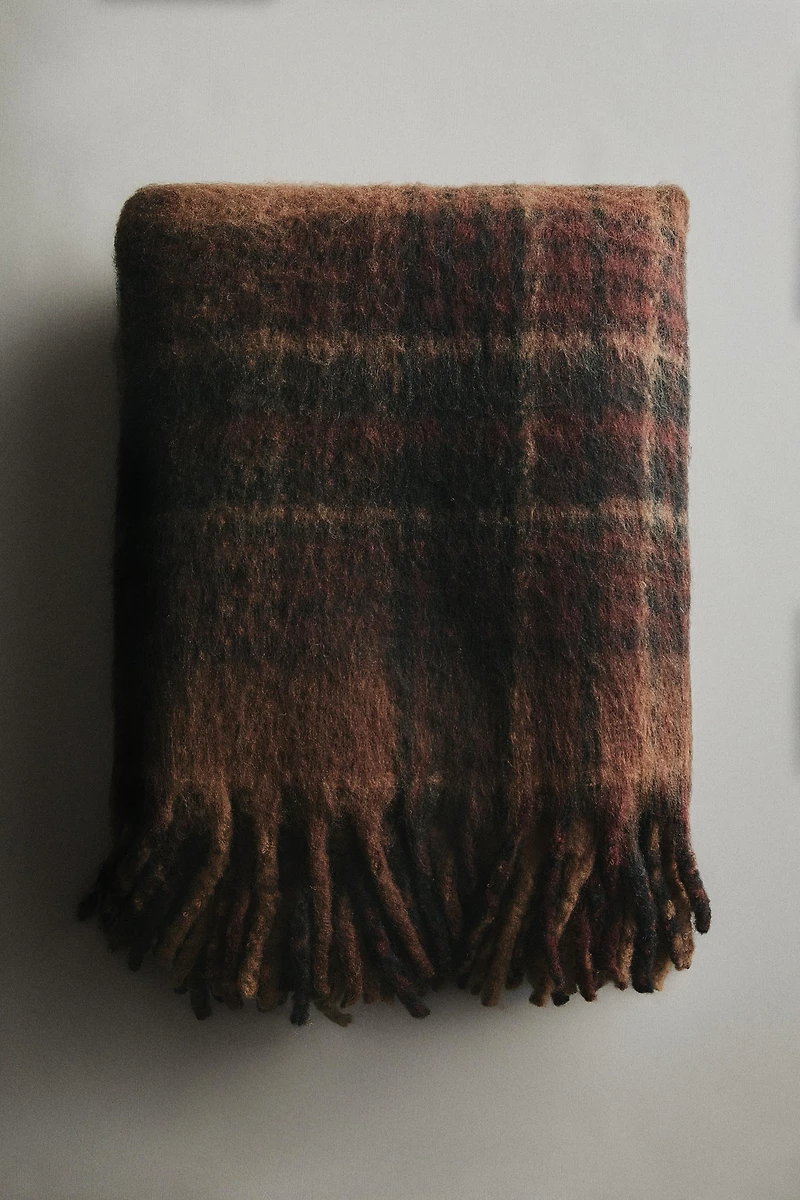 COUVERTURE BROSSÉE