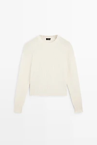 100% cashmere cropped knit sweater