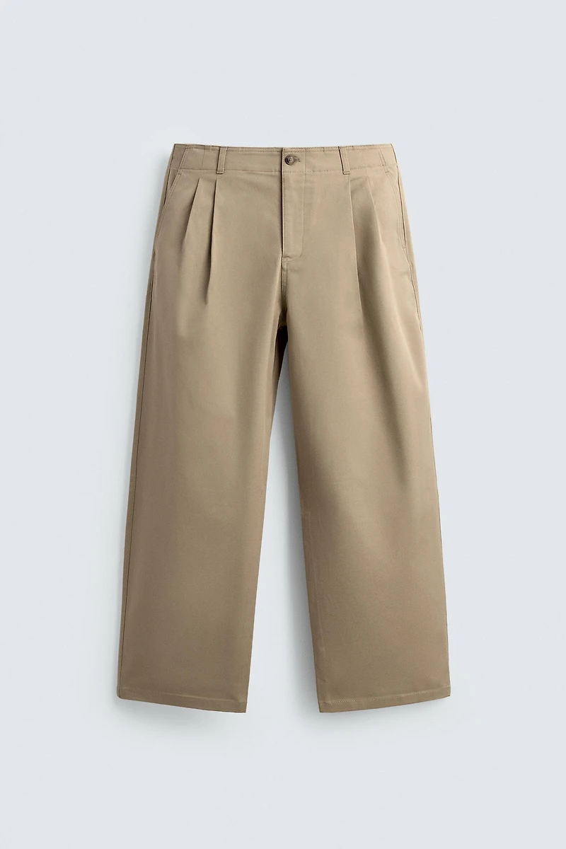 PLEATED WIDE FIT PANTS