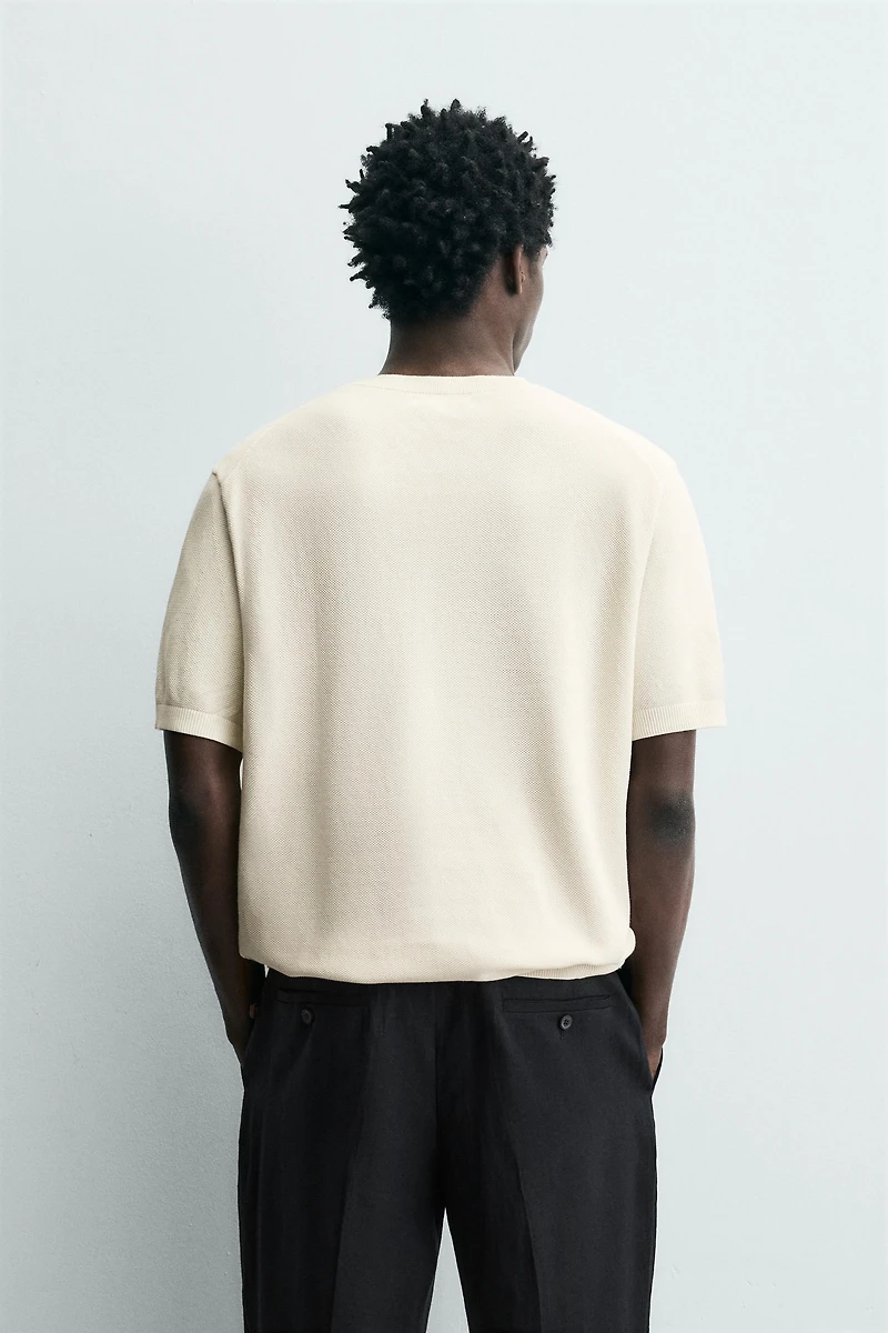 T-SHIRT EN MAILLE COUPE DÉCONTRACTÉE