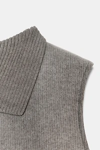 TOP DOUX COL OUVERT