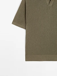 Cutwork V-neck polo shirt