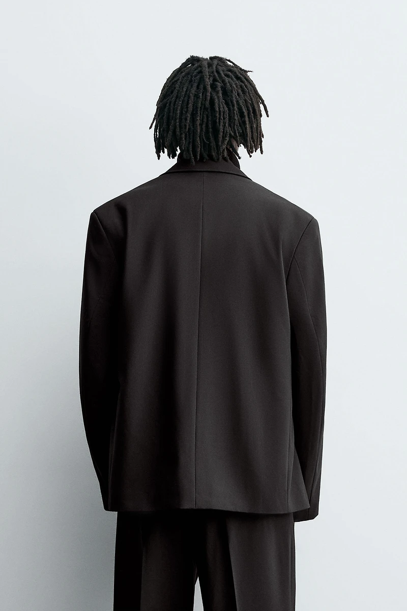 SUIT JACKET WITH REMOVABLE LAPEL