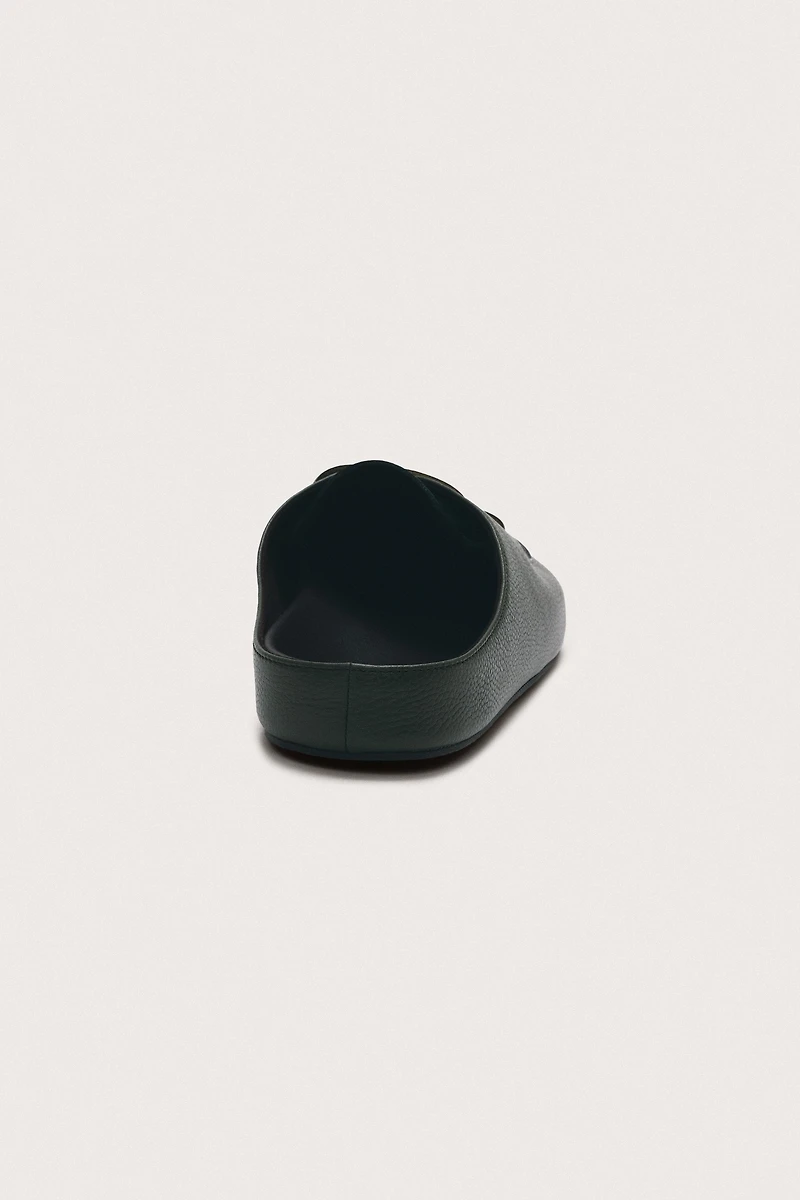LIMITED EDITION LEATHER CLOGS