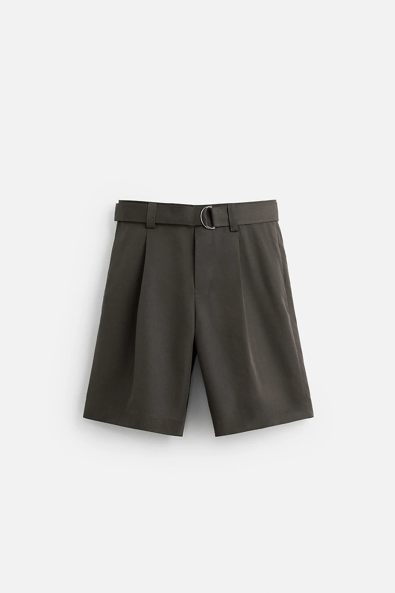 BELTED WIDE FIT BERMUDA SHORTS