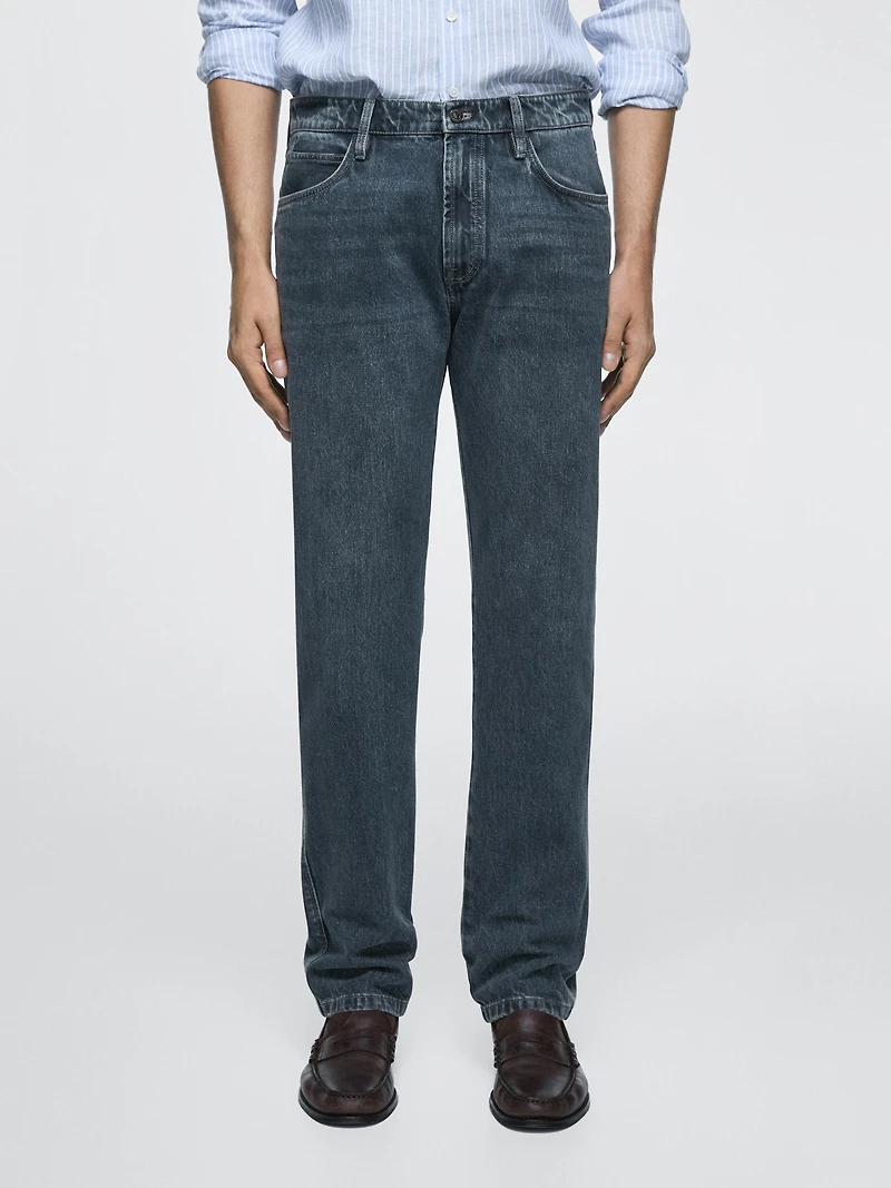 Tapered fit jeans
