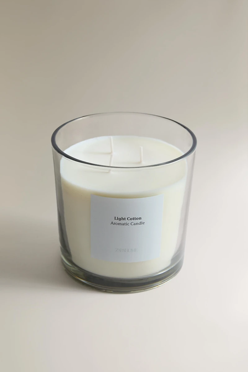 G) LIGHT COTTON SCENTED CANDLE