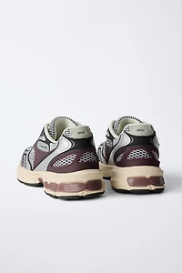 MESH SNEAKERS