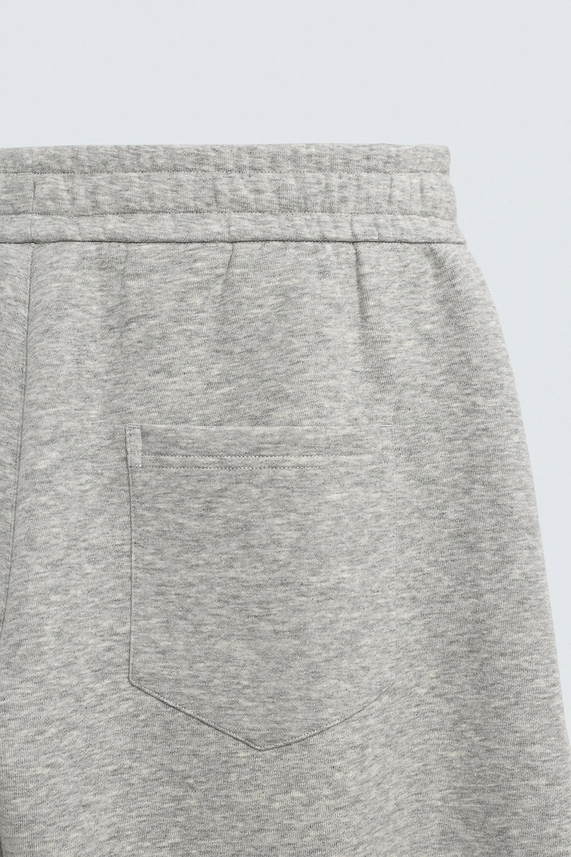 SEAMED JOGGING PANTS