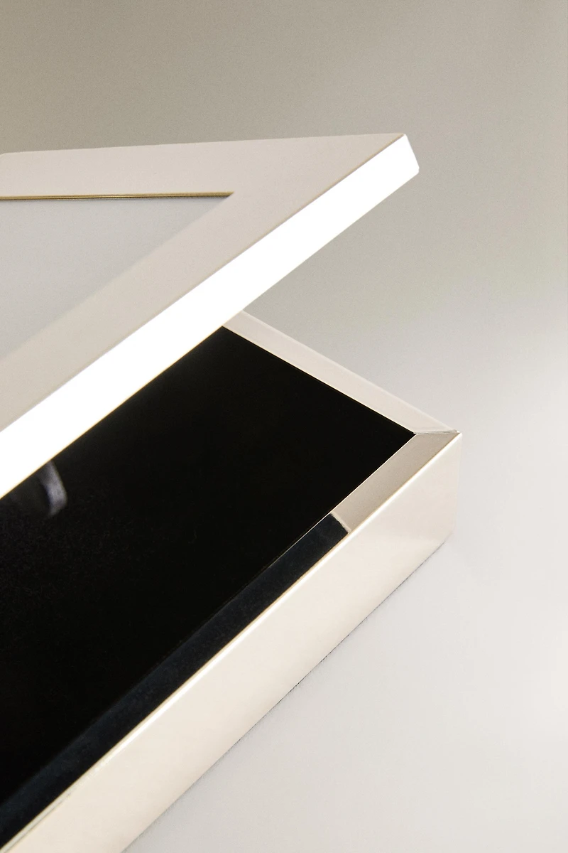 JEWELRY BOX PICTURE FRAME
