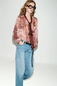 PRINTED TIE BLOUSE