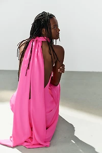 HALTER NECK TIE MAXI DRESS