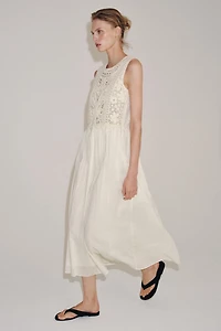 ZW COLLECTION EMBROIDERED MIDI DRESS