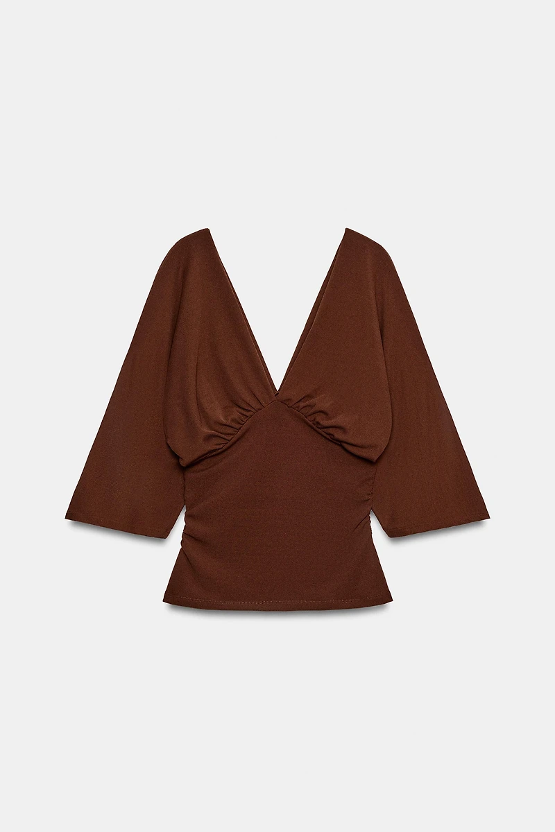 TEXTURED V-NECK TOP