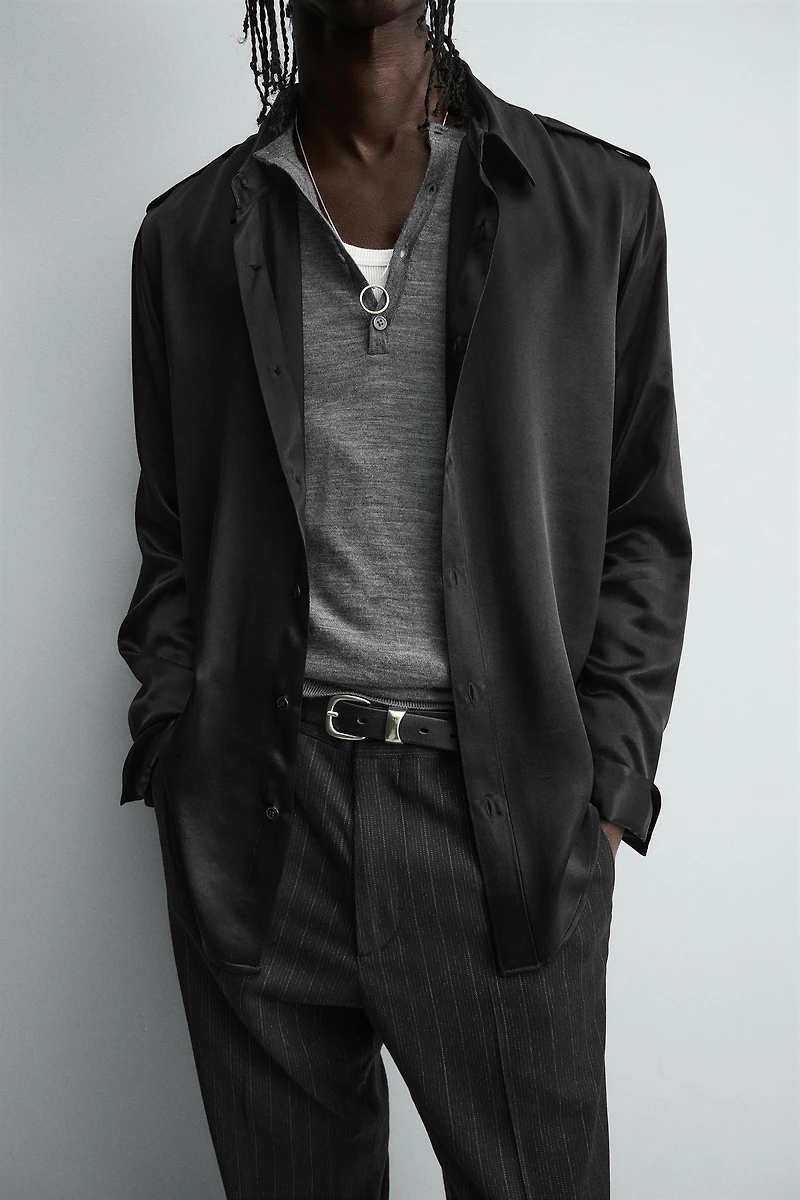 CHEMISE SATINÉE COUPE DÉCONTRACTÉE