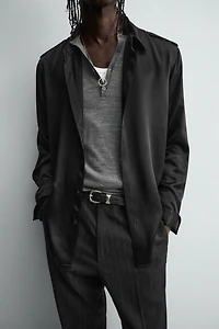 CHEMISE SATINÉE COUPE DÉCONTRACTÉE