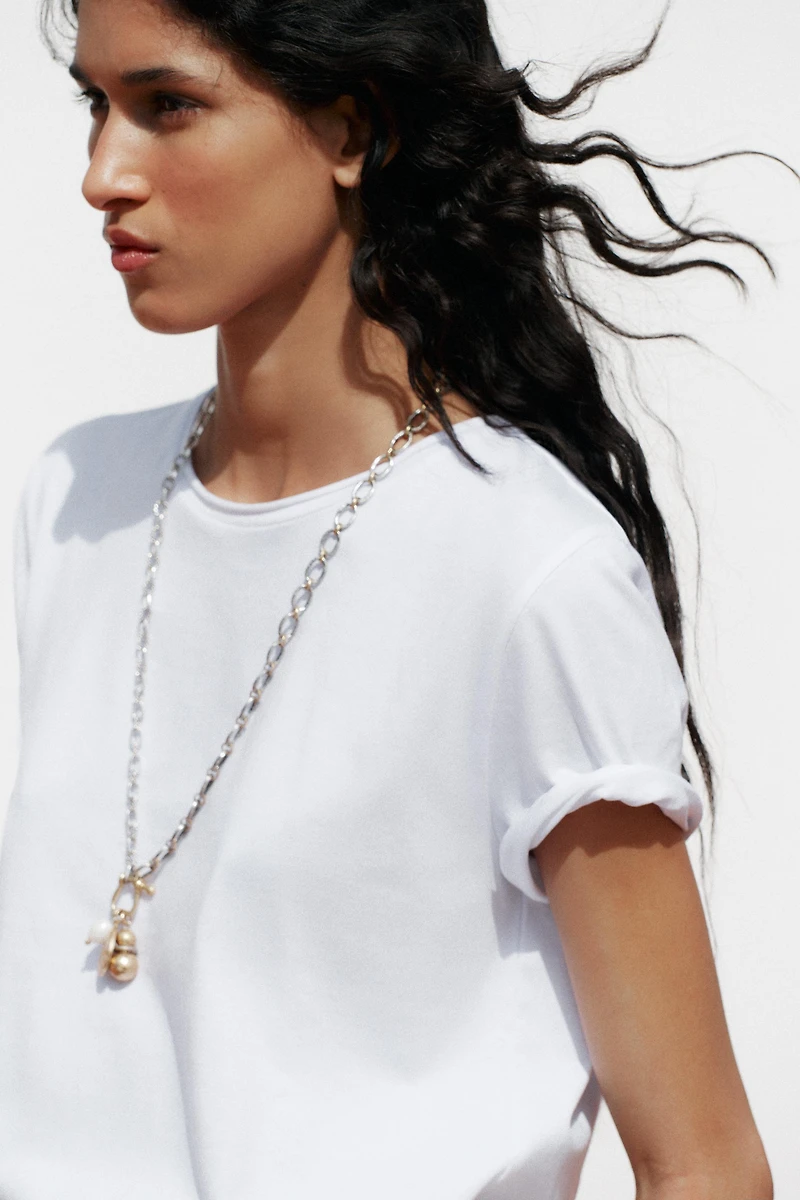 T-SHIRT DÉLAVÉ À MANCHES COURTES