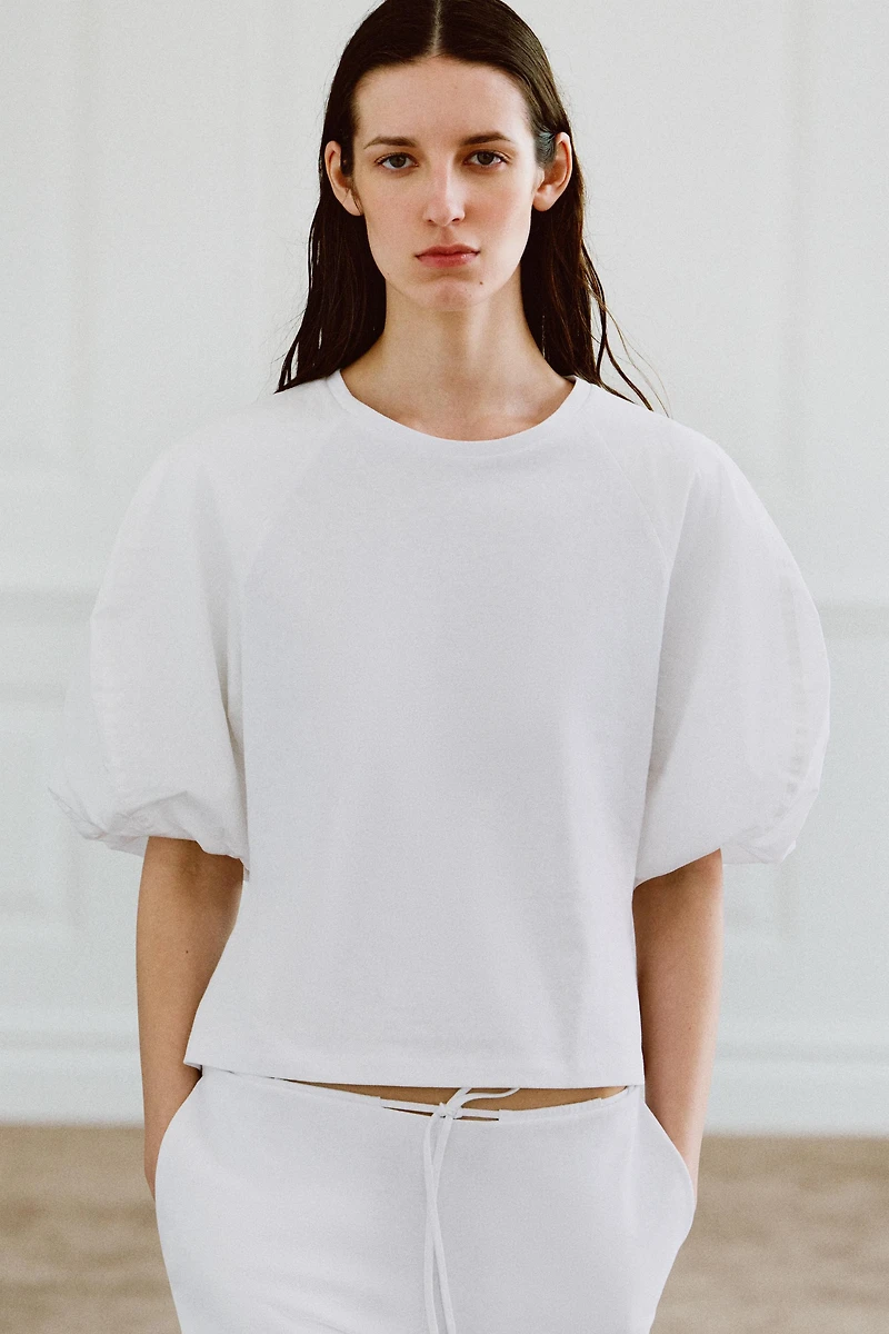 BALLOON SLEEVE COMBINATION T-SHIRT