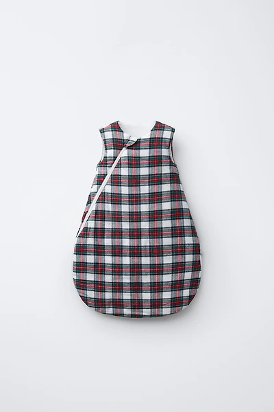 PLAID FLANNEL SLEEPING BAG