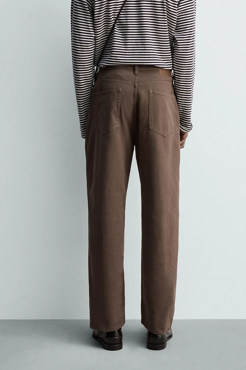 WASHED STRAIGHT FIT JEANS