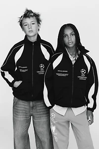 UEFA CHAMPIONS LEAGUE ® WATER REPELLENT JACKET WITH HOODIE