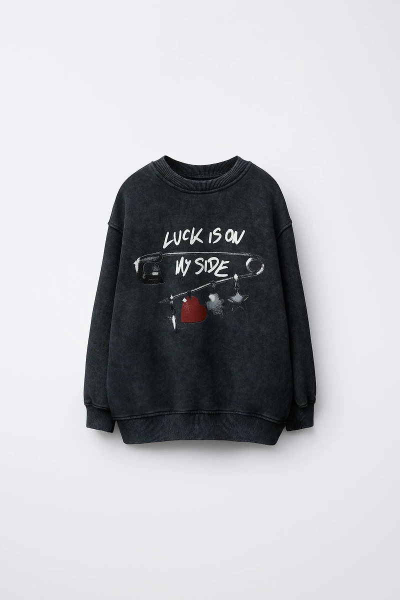 WASHED EFFECT PRINTED SWEATSHIRT