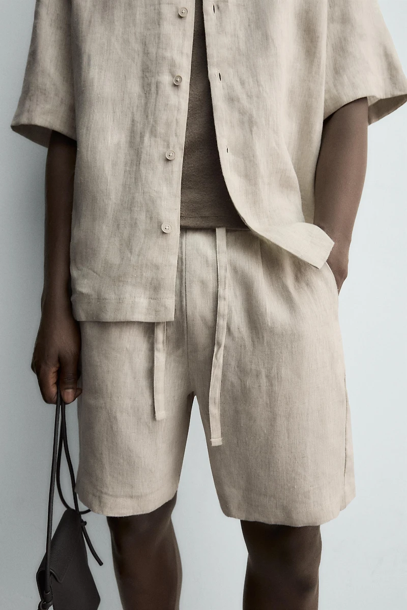 SHORT RELAXED FIT 100% LIN