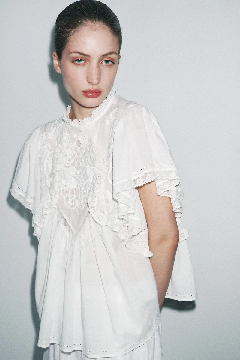 TOP BRODERIES DENTELLE LIMITED EDITION