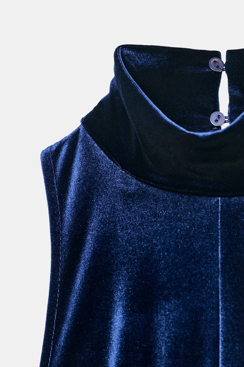 LONG OPEN-BACK DRESS