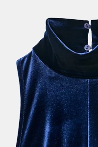 LONG OPEN-BACK DRESS