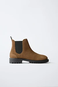 LEATHER CHELSEA ANKLE BOOTS