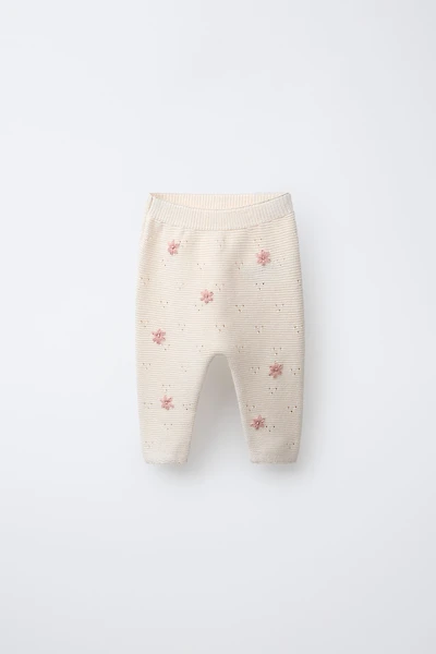 EMBROIDERED FLORAL KNIT PANTS