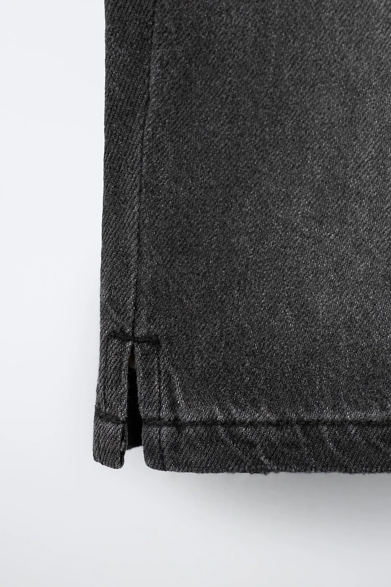 LOOSE FIT DENIM SHORTS