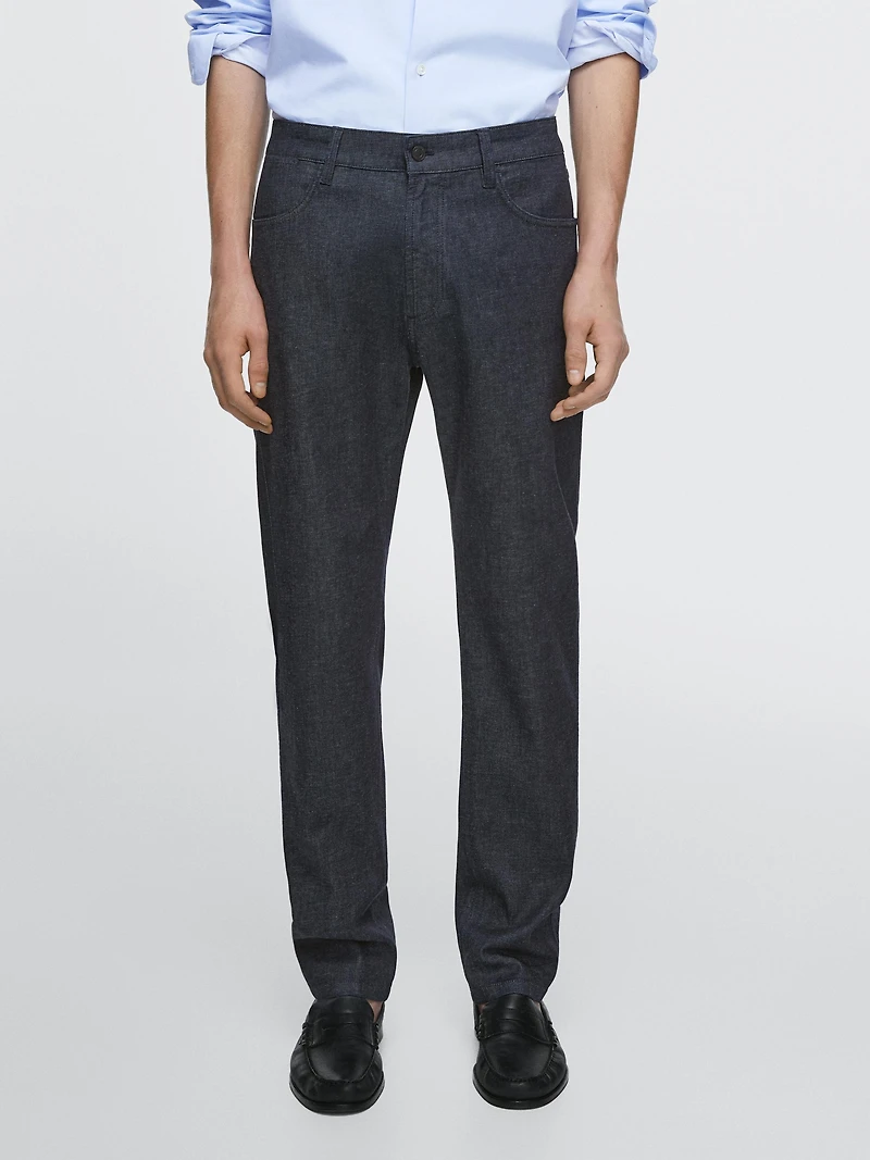 Lightweight slim-fit rinse wash jeans