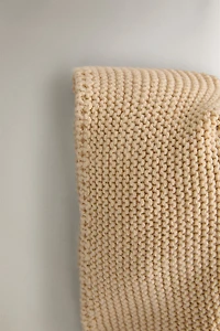 CHILDREN’S CHUNKY KNIT BONNET