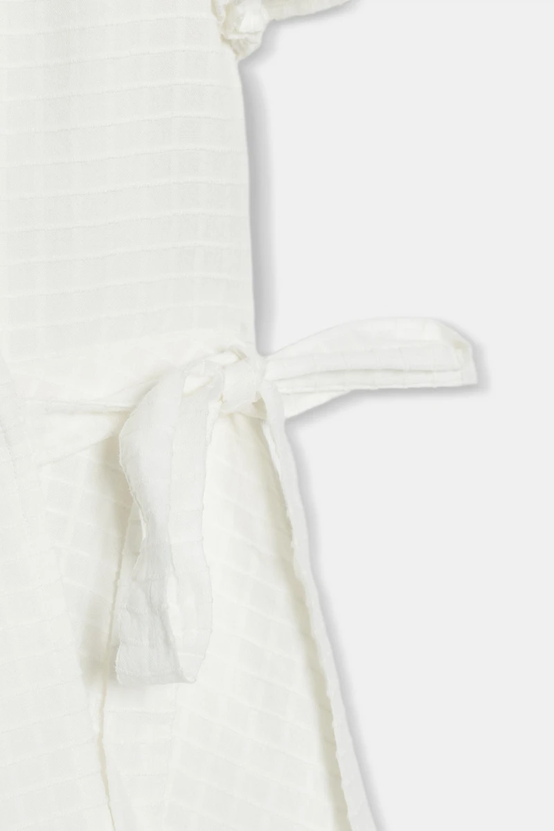 SHORT WRAP TEXTURED DRESS