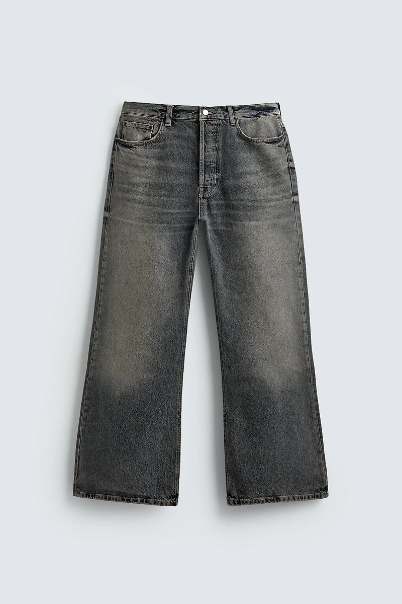 WIDE FLARE FIT JEANS
